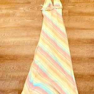 Alie snd Tricia dress large